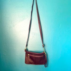 Eggplant purple leather crossbody/clutch purse with zippers and removable straps